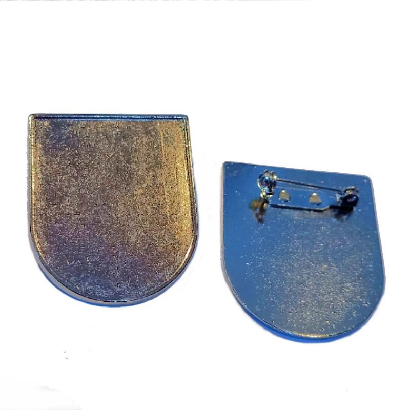 Premium Badge Blank shield 29x36.5mm silver pin clasp
